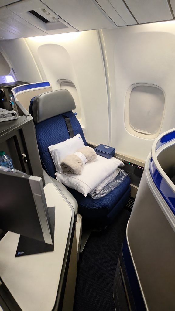 United Polaris Business Class Review: Chicago to London